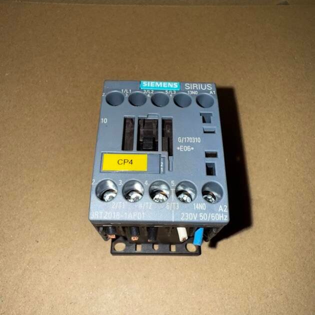 Siemens SIRIUS 1P3RT2018-1AP01 3-pole Power Contactor 16A 230V Coil 7.5kW