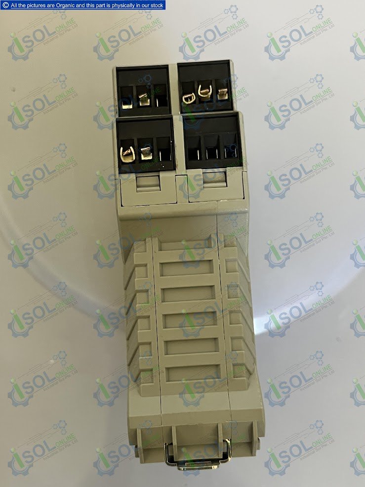 Omron G9SX-AD322-T15-RT Flexible Safety Unit Controller DIN Rail - Image 3