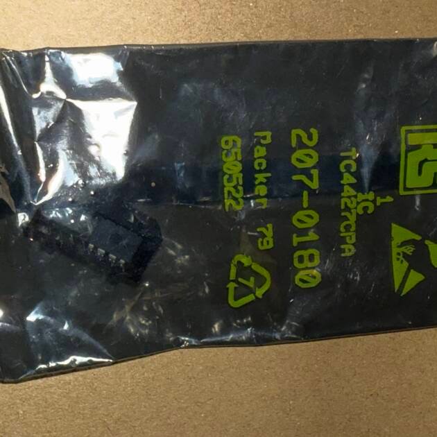 RS IC TC4427CPA Dual High-Speed MOSFET Driver 1.5A Peak, DIP-8 207-0180