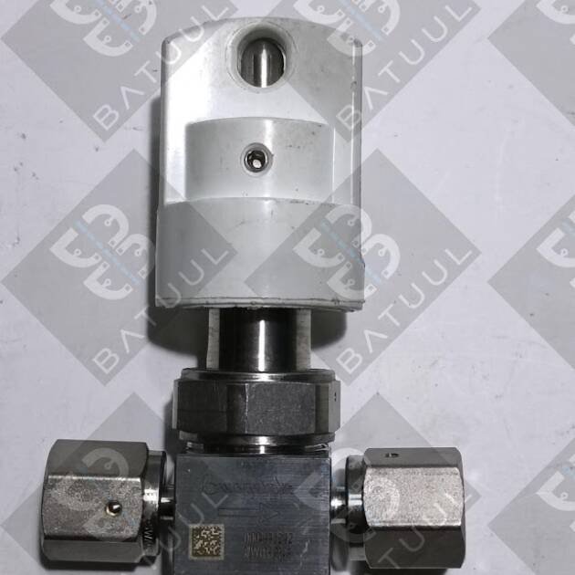 Swagelok 0004993292 Stainless Steel Flow Control Valve with Pneumatic Actuator