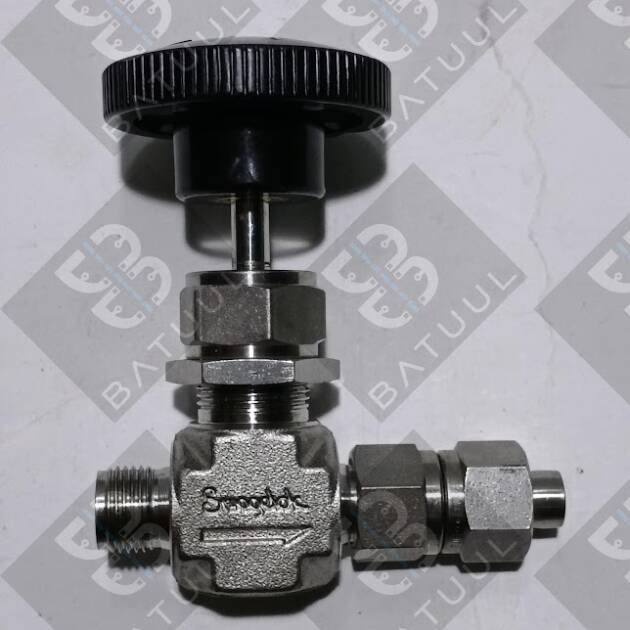 Swagelok SS-1RS6 Stainless Steel Needle Valve 3/8 in Tube Fitting Regulating